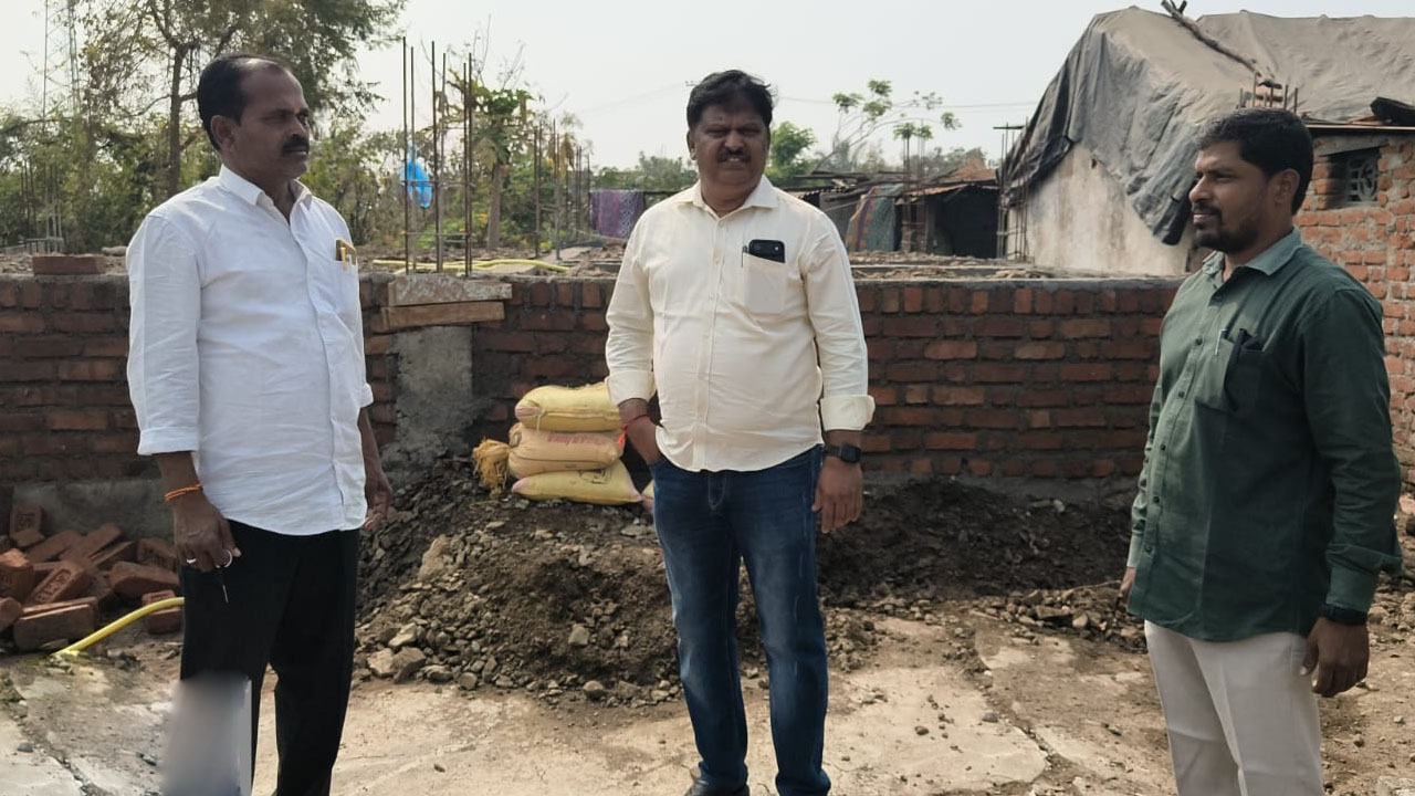 Indiramma houses | ఇందిరమ్మ ఇళ్ల నిర్మాణాలను వేగవంతం చేయాలి