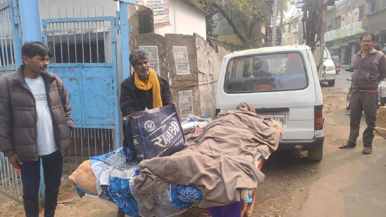 Madhya Pradesh | అంబులెన్స్‌కు డబ్బులు లేక.. తోపుడు బండిపై ఆస్పత్రికి తీసుకెళ్తుండగా భార్య మృతి