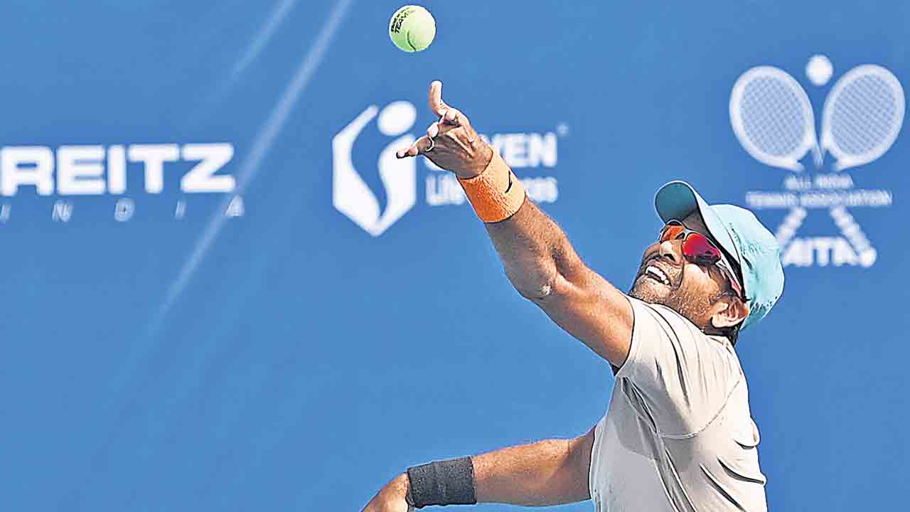 సురేశ్‌ సంచలనం.. ఐటీఎఫ్‌ టెన్నిస్‌ టోర్నీ