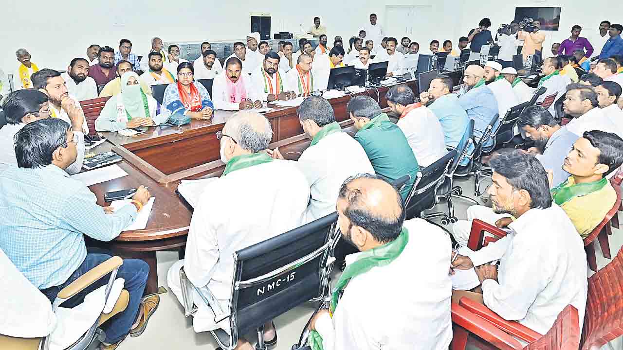 అవకతవకలెన్నో !