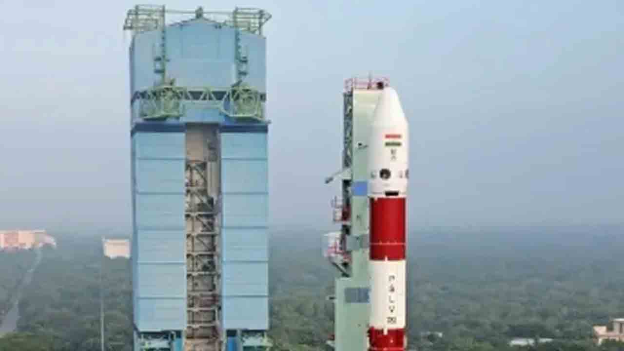 PSLV C-62 | కొన్ని గంటల్లో నింగిలోకి పీఎస్‌ఎల్‌వీ సీ-62.. మొదలైన కౌంట్‌డౌన్‌