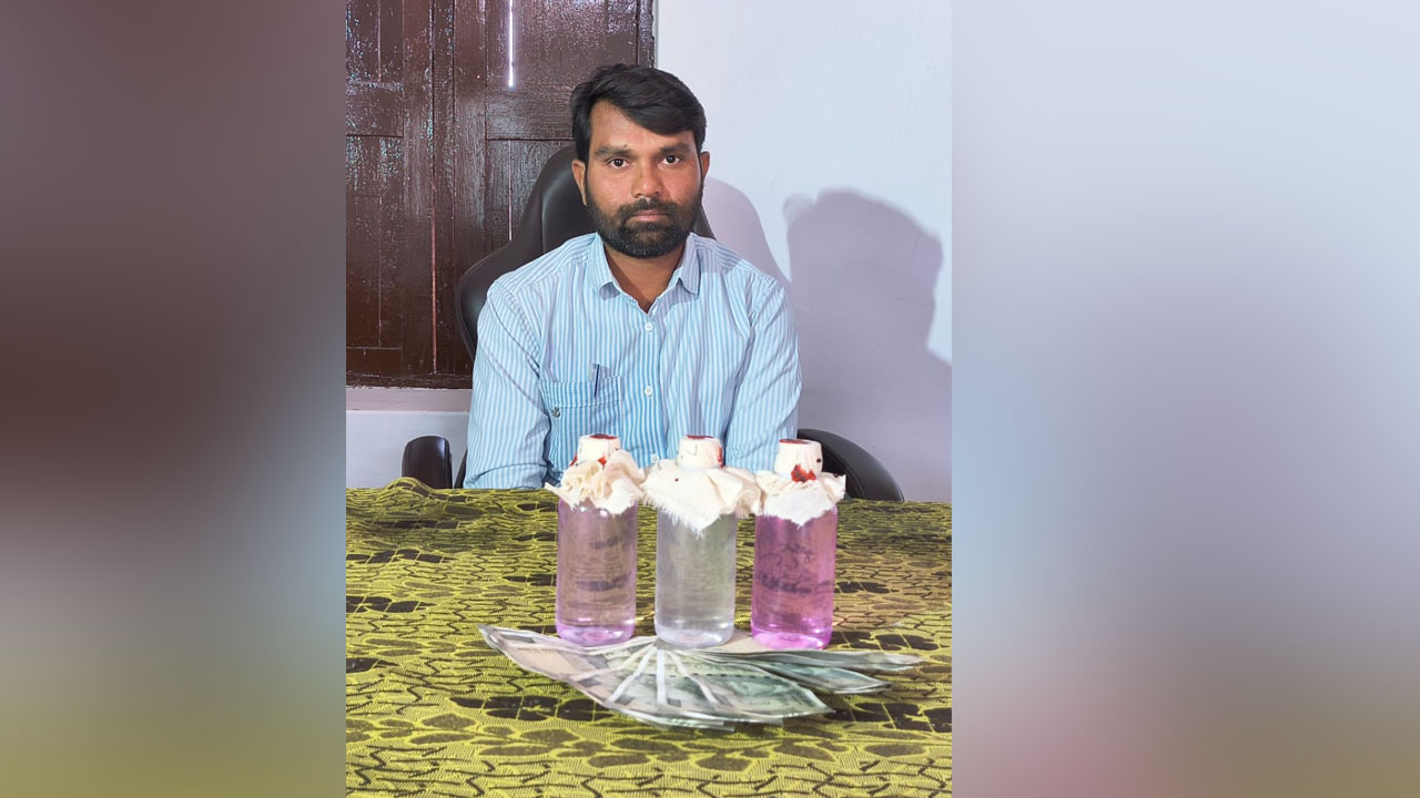 ACB Raid | సూర్యపేట జిల్లాలో లంచం తీసుకుంటూ ఏసీబీకి పట్టుబడ్డ పంచాయతీ కార్యదర్శి