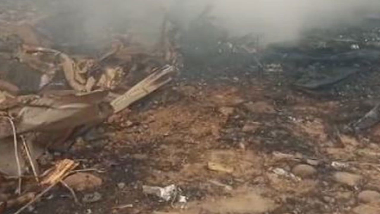 Plane Crashes | మహారాష్ట్ర డిప్యూటీ సీఎంకు చెందిన విమానానికి ప్రమాదం