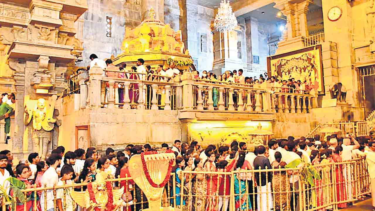 వైభవోపేతంగా రథసప్తమి