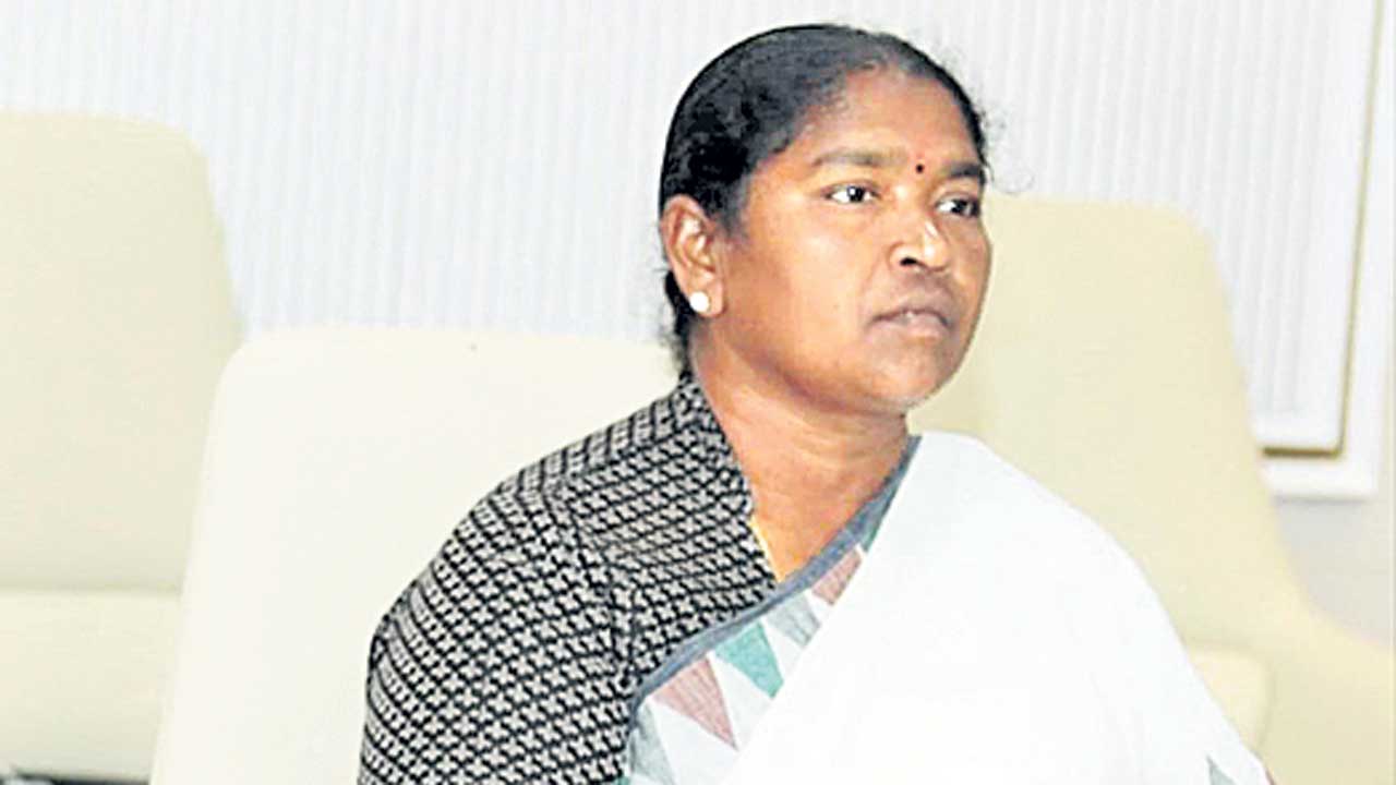 జిల్లాల రద్దుపై అపోహలొద్దు