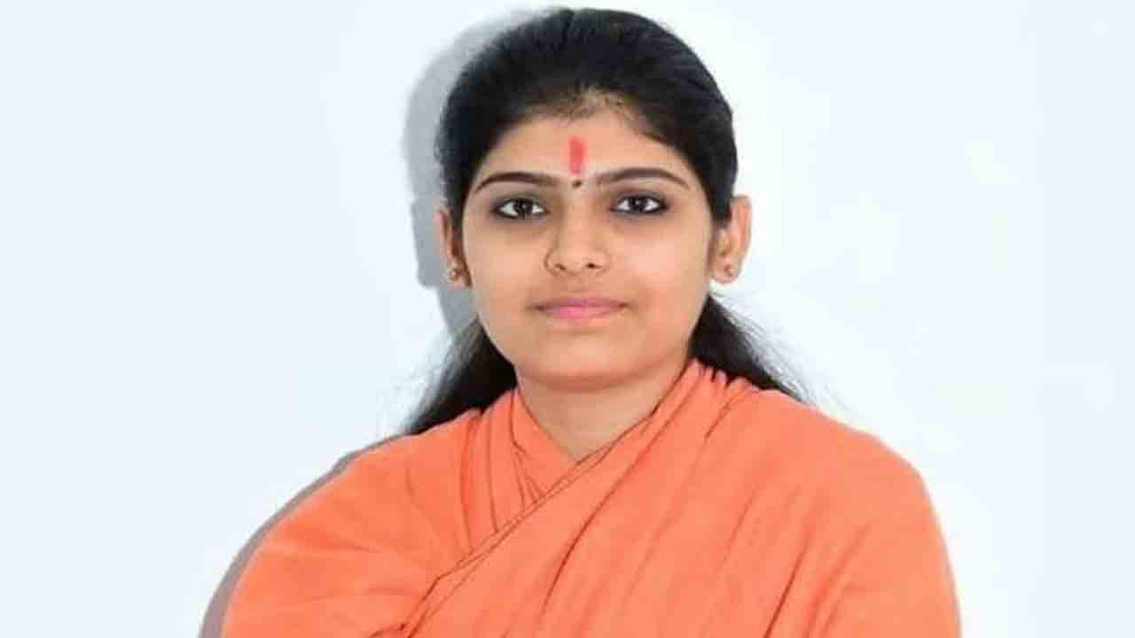 Sadhvi Prem Baisa | సాధ్వి అనుమానాస్పద మృతి.. సోషల్‌ మీడియా పోస్ట్‌పై పలు సందేహాలు