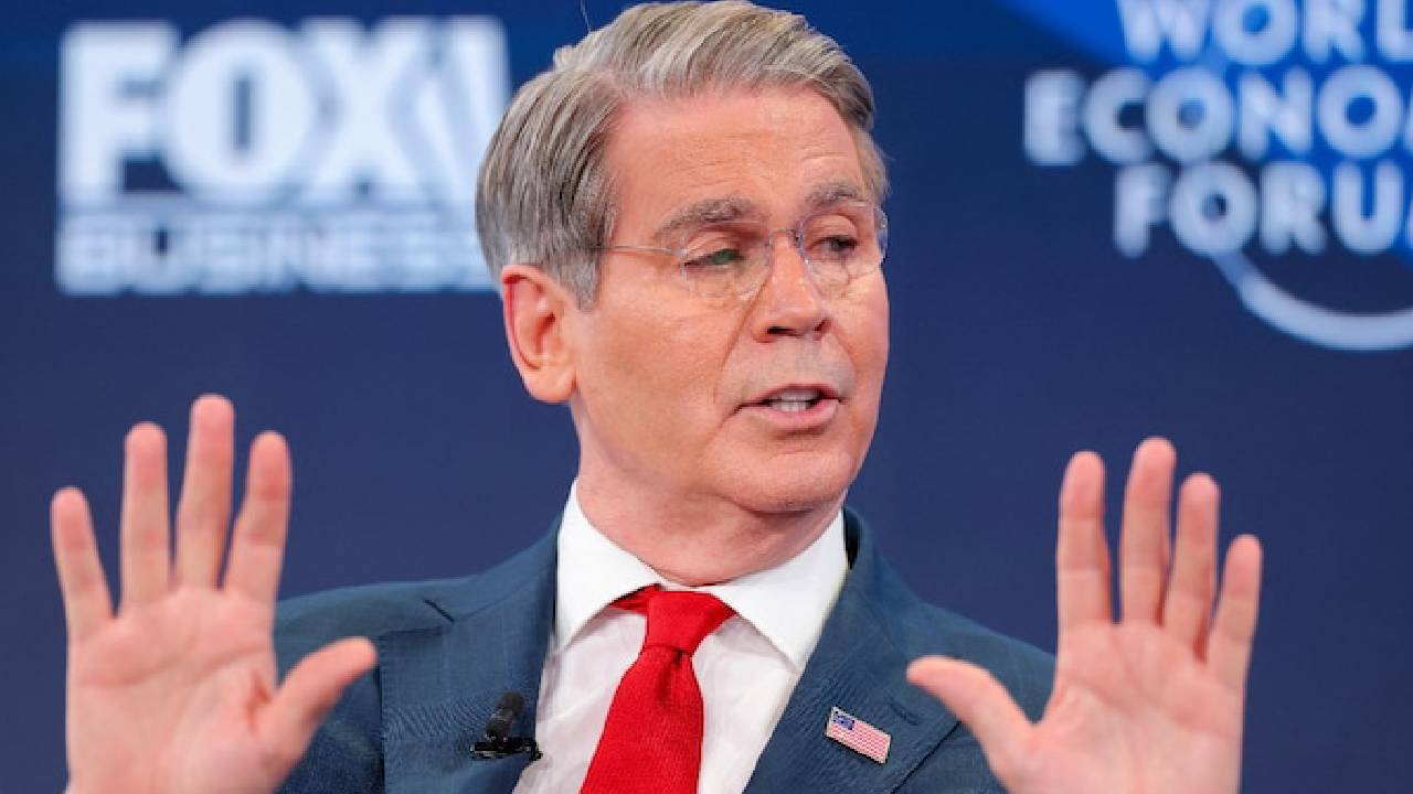 India tariffs | రష్యా నుంచి తగ్గిన చమురు కొనుగోలు.. ఇండియాపై 25 శాతం సుంకాలు తగ్గించనున్న అమెరికా..?