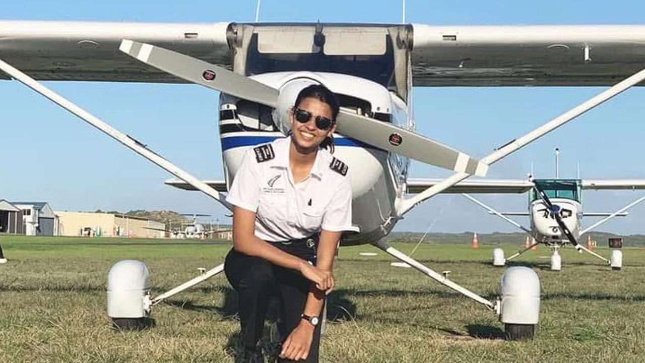 Shambhavi Pathak: అజిత్ ప‌వార్ విమానంలో లేడీ పైల‌ట్ శాంభ‌వి పాట‌క్‌.. ఆమె గురించి తెలుసా?