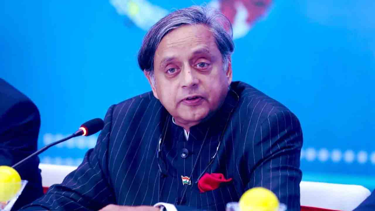 Shashi Tharoor | నేను నెహ్రూని ఆరాధిస్తా.. కానీ ఆయన విధానాలను సమర్థించను : శశి థరూర్‌