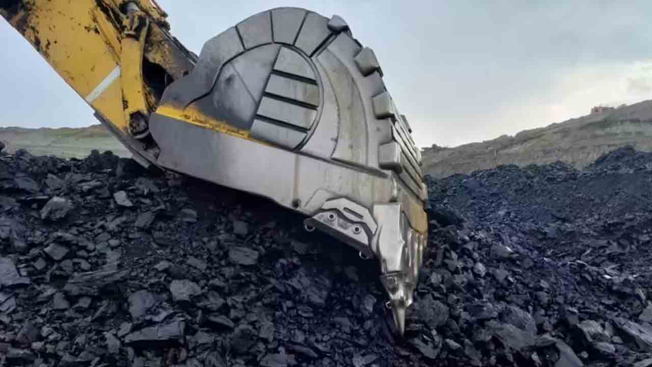 బామ్మర్ది టెండర్ల రద్దెప్పుడు?.. విక్రమార్క భేతాళ ప్రశ్నలు!