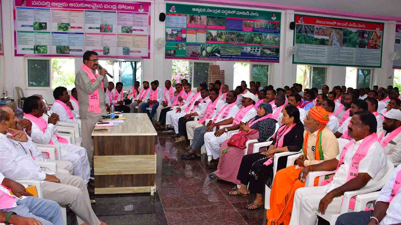 కాంగ్రెస్‌ను ఓడించేందుకు ప్రజలు సిద్ధం