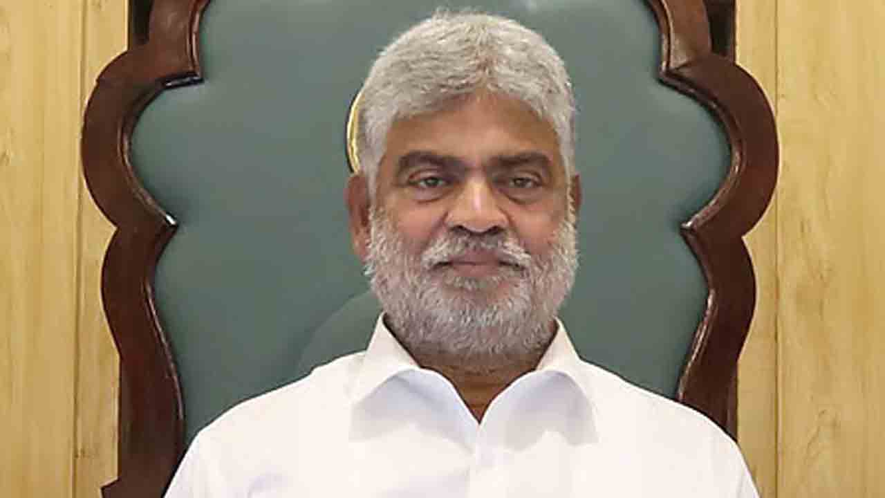 TG Speaker | ఎమ్మెల్యేల అనర్హత పిటిషన్‌లపై స్పీకర్‌ విచారణ
