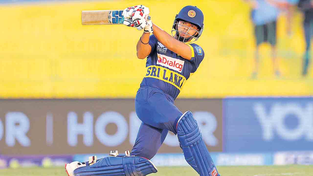 శ్రీలంకదే తొలి వన్డే