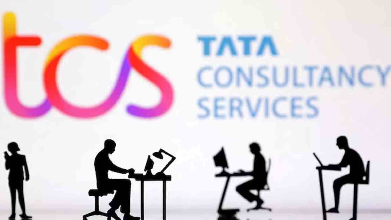 TCS | ఆఫీస్‌కు రాకపోతే హైక్స్‌, ప్రమోషన్స్‌ ఉండవు.. ఉద్యోగులకు టీసీఎస్‌ హెచ్చరికలు