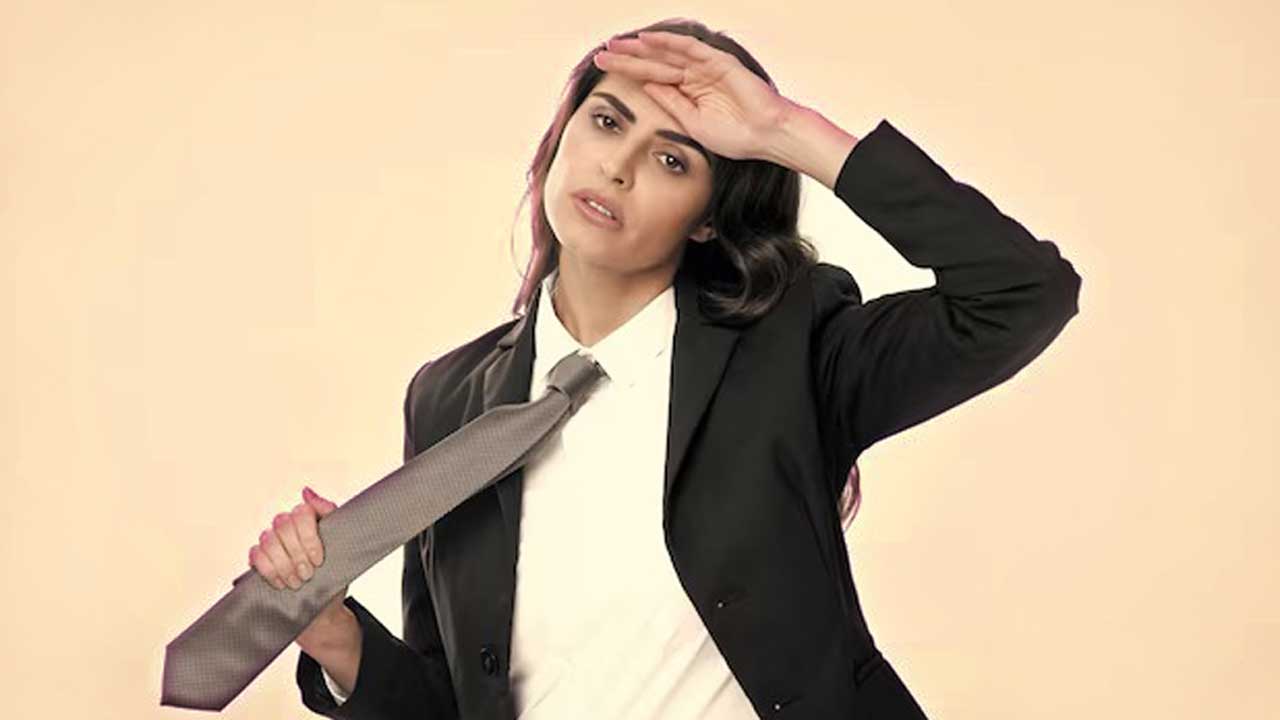 టైతో పైలం!