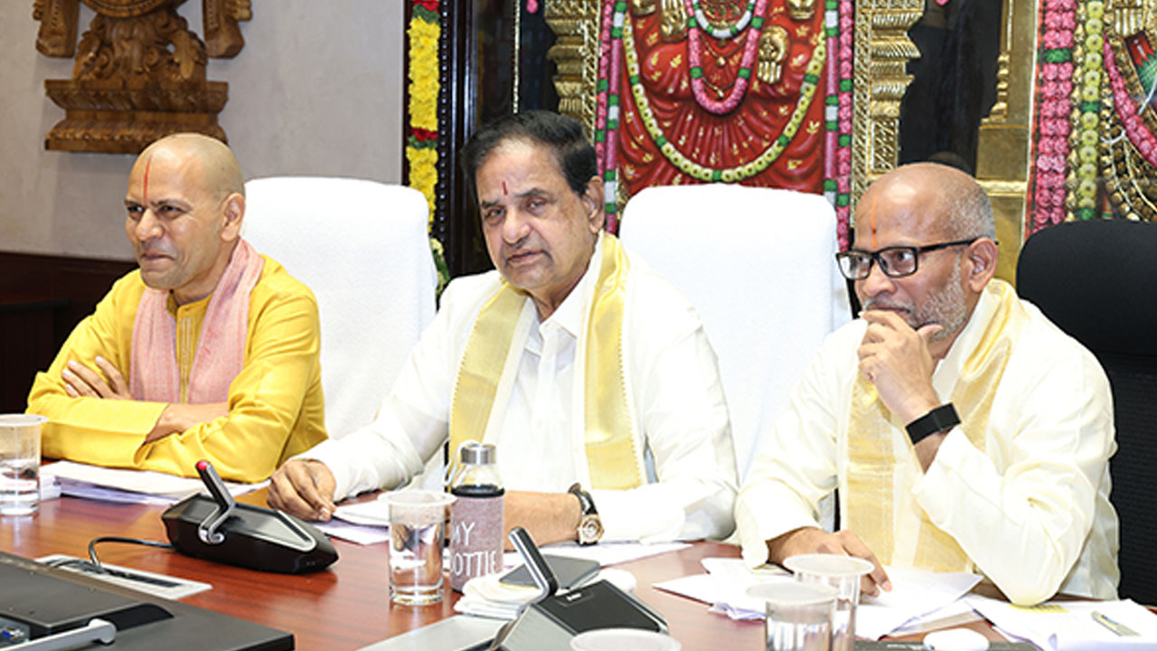 Tirumala | వైకుంఠ ద్వార దర్శనాల సందర్భంగా శ్రీవారికి రూ. 41.14 కోట్ల ఆదాయం : టీటీడీ చైర్మన్‌