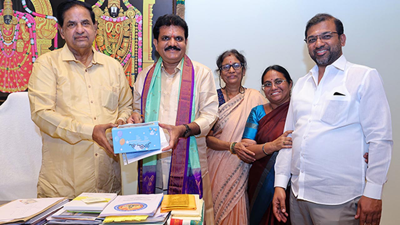 Donations | టీటీడీకి రూ.78 లక్షలు విలువైన ఔషధాలు విరాళం