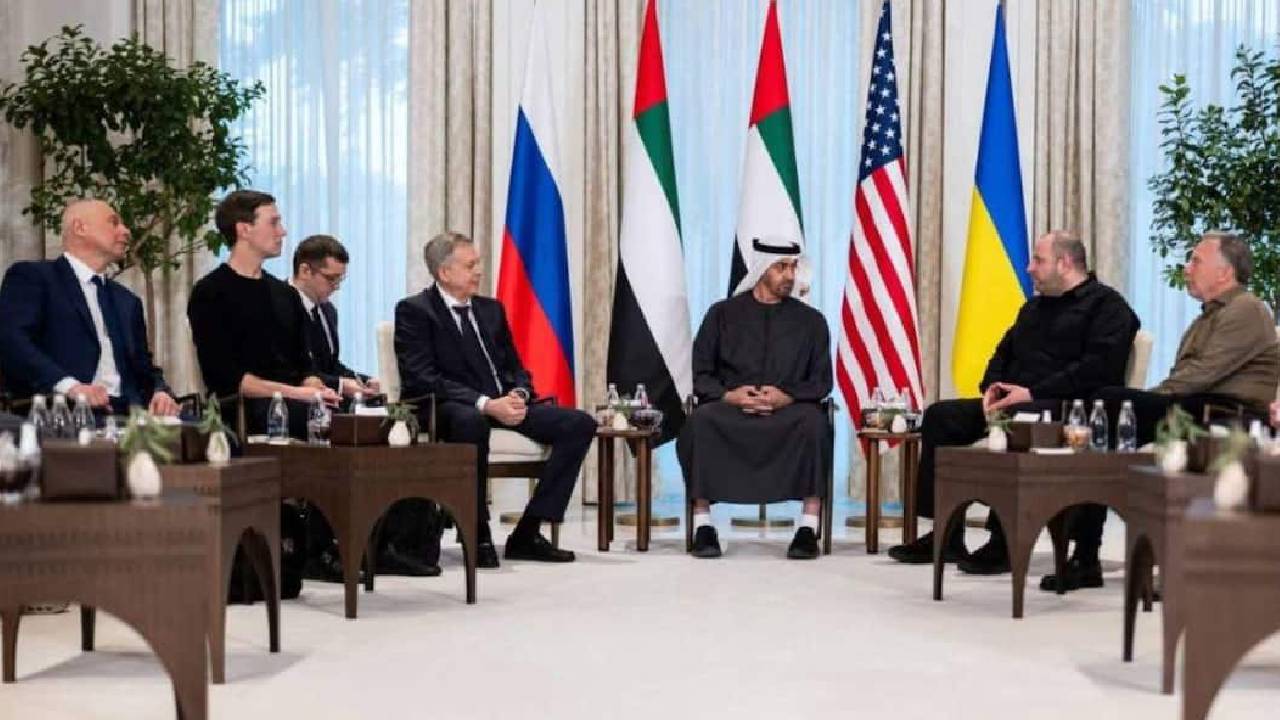 Ukraine War | ఉక్రెయిన్-రష్యా యుద్ధం ముగుస్తుందా.. అబుదాబిలో కొనసాగుతున్న శాంతి చర్చలు