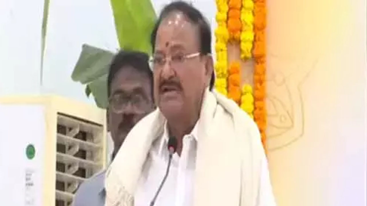 Venkaiah Naidu | అమరావతి రాజధానిపై అనవసర వివాదాలు సృష్టించొద్దు : వెంకయ్యనాయుడు