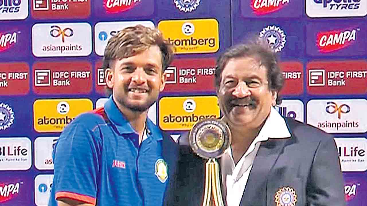 విదర్భదే విజయ హజారే