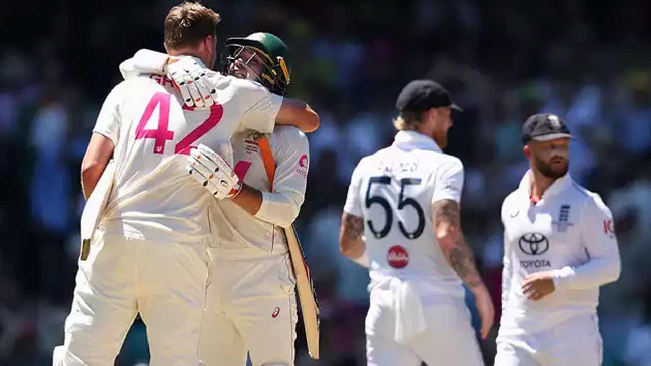 Australia vs England | యాషెస్‌ సిరీస్‌లో ఆసీస్‌ ఘన విజయం