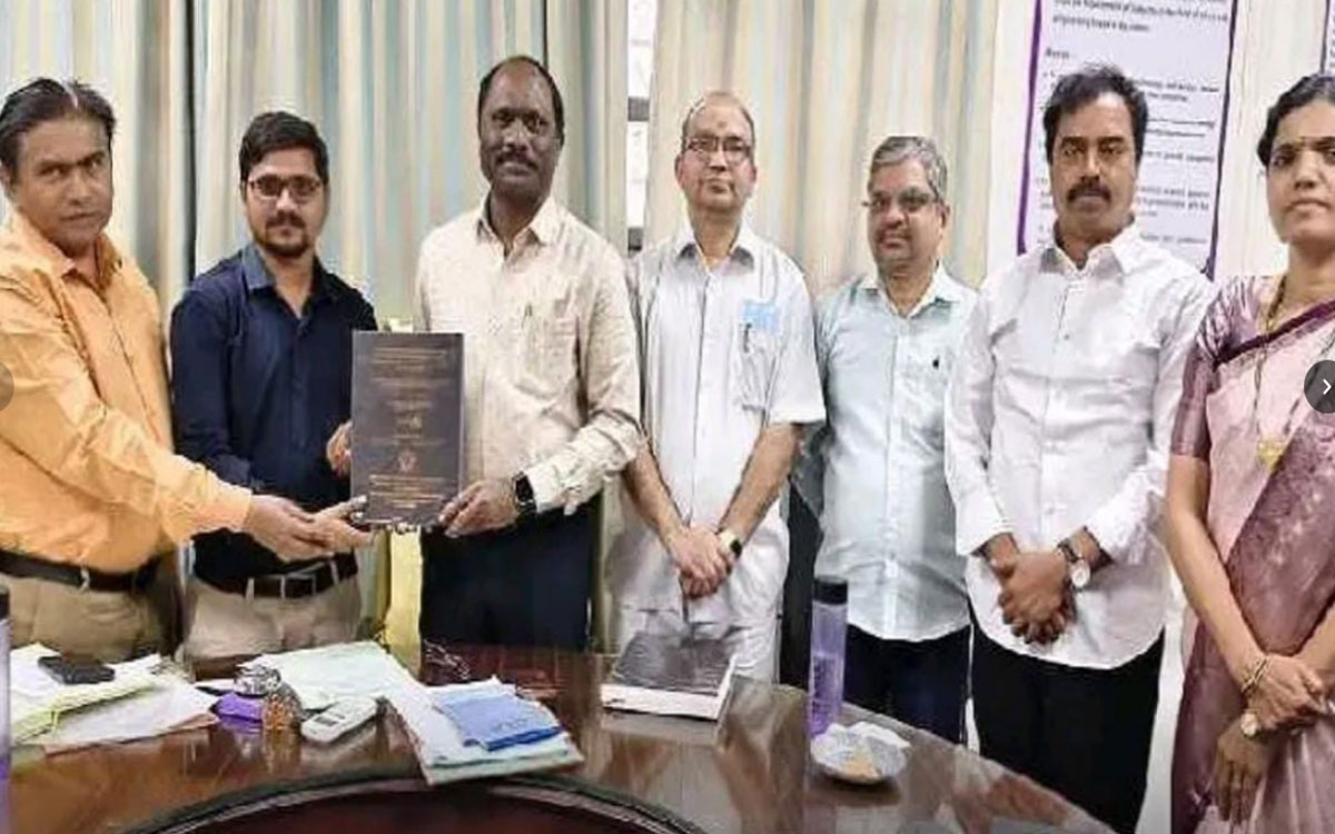 Thungathurthy : బండరామారం వాసి రామ‌య్య‌కు ఓయూ డాక్టరేట్