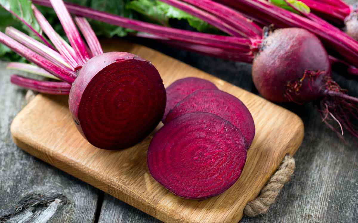 Beetroot | బీట్‌రూట్‌ను ఉడికించి తినాలా.. ప‌చ్చిగా తినాలా.. ఎలా తింటే మంచిది..?