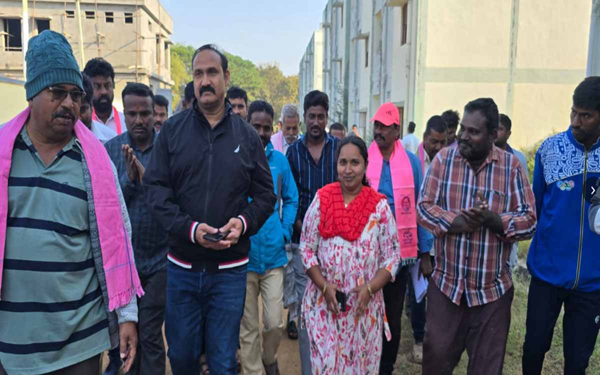 Kodada : వారంలోగా లబ్ధిదారులకు ఇండ్లను అప్పగించకపోతే ఉద్యమం : మాజీ ఎమ్మెల్యే బొల్లం మ‌ల్ల‌య్య యాద‌వ్‌