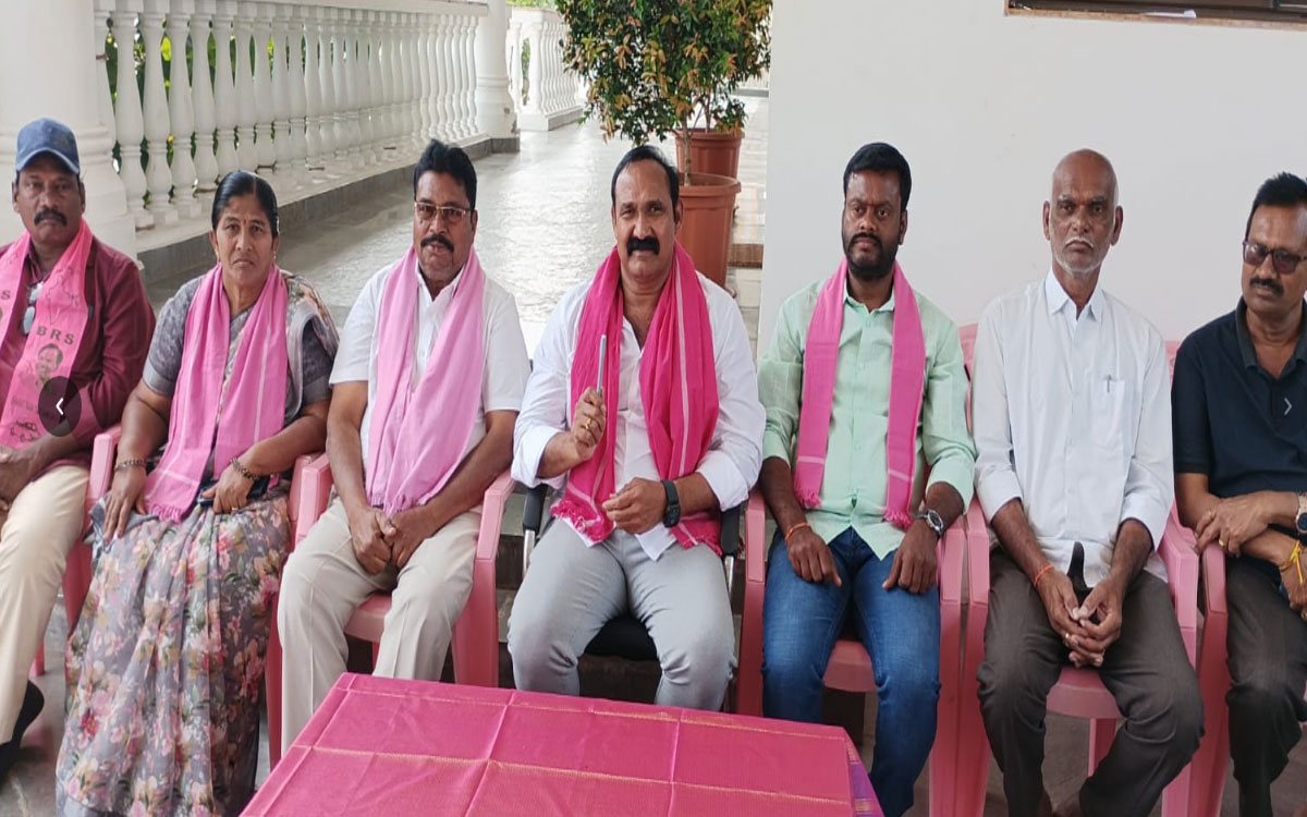 Kodada : ‘మంత్రి ఉత్త‌మ్ అవినీతిపై ఇక యుద్ధమే’