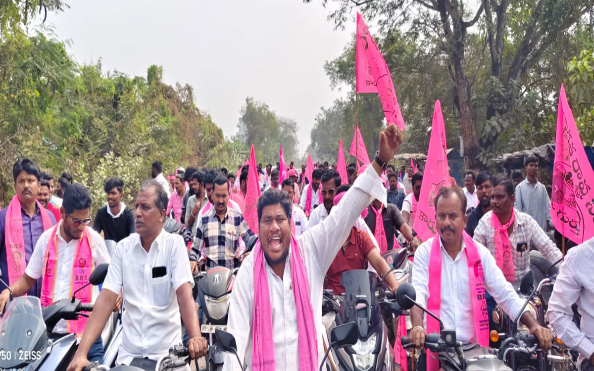 Kodada : దద్దరిల్లిన కోదాడ.. చలో కోదాడ నిరసన ర్యాలీ విజయవంతం