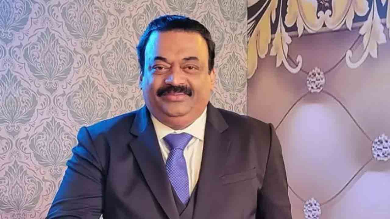 ఐటీ దాడులు.. కాన్ఫిడెంట్‌ గ్రూప్‌ చైర్మన్‌ ఆత్మహత్య