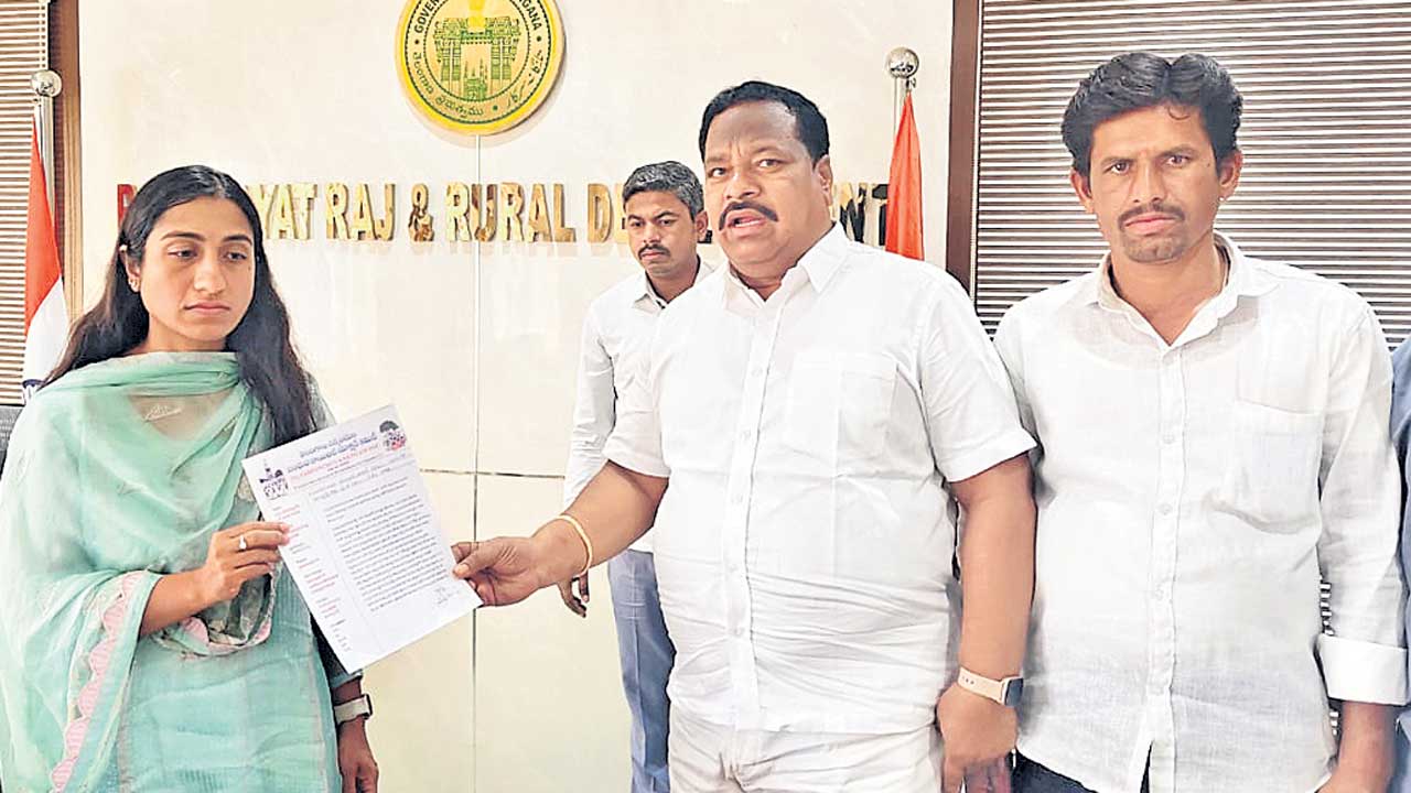 పంచాయతీల్లో పైసల రగడ!