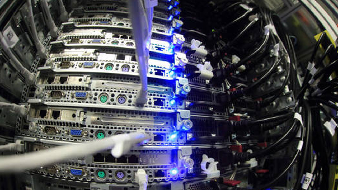 ISRO: అంత‌రిక్ష డేటా సెంట‌ర్ల ఏర్పాటుపై ఇస్రో దృష్టి