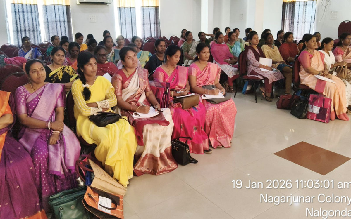 Nalgonda Rural : బాలికల అభ్యున్నతికి తోడ్పాటు అందించాలి : డీఈఓ భిక్షపతి