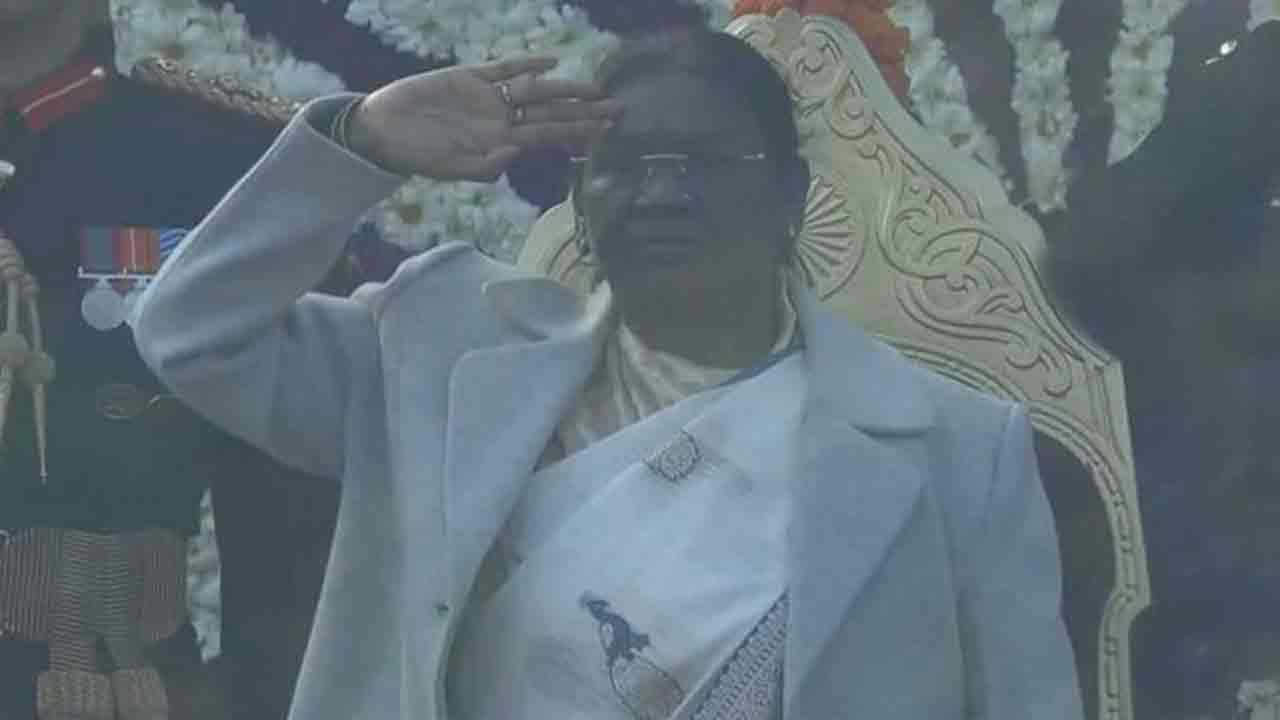 Republic Day 2026 | ఢిల్లీలో రిపబ్లిక్ డే.. జెండా ఎగురవేసిన రాష్ట్రపతి ద్రౌపది ముర్ము