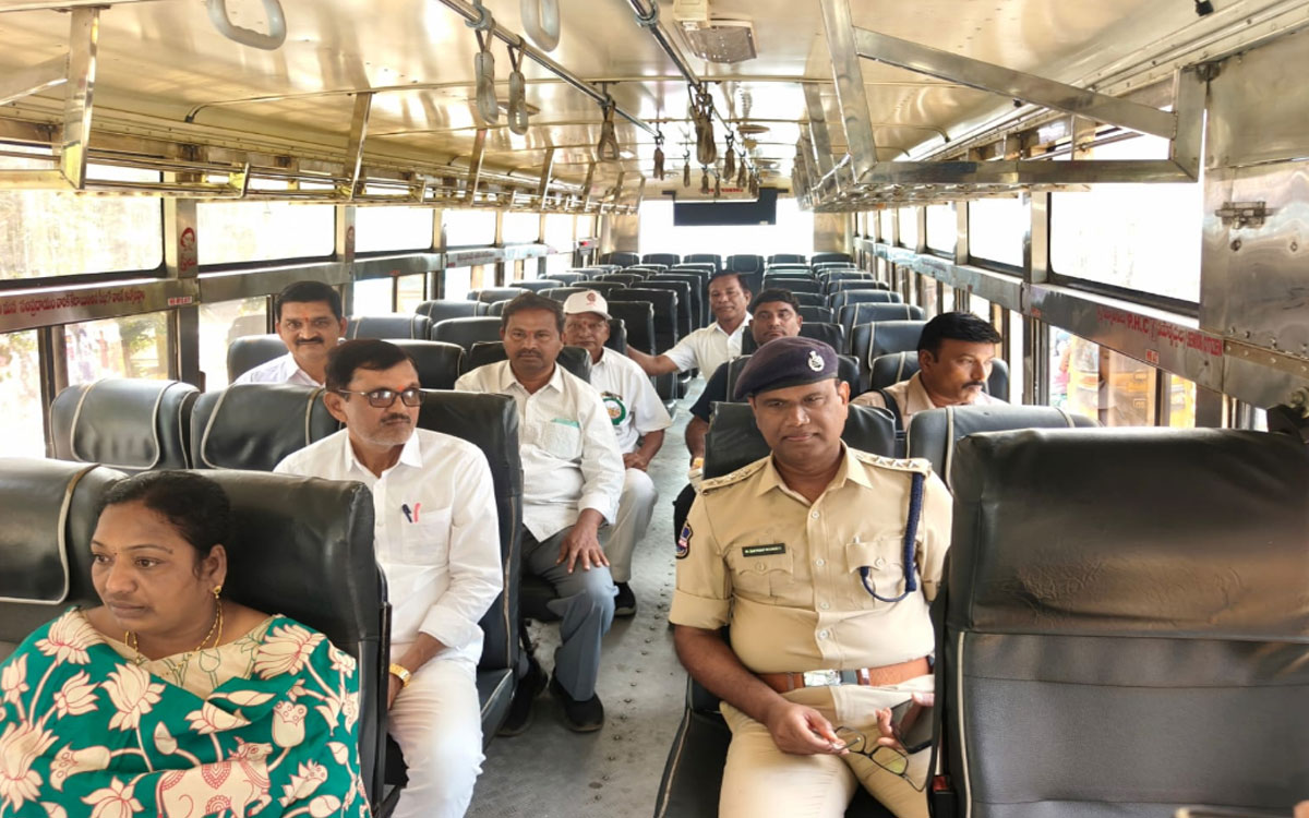 Palvancha : పాల్వంచ నుండి మేడారానికి ఆర్టీసీ బస్సులు ప్రారంభం