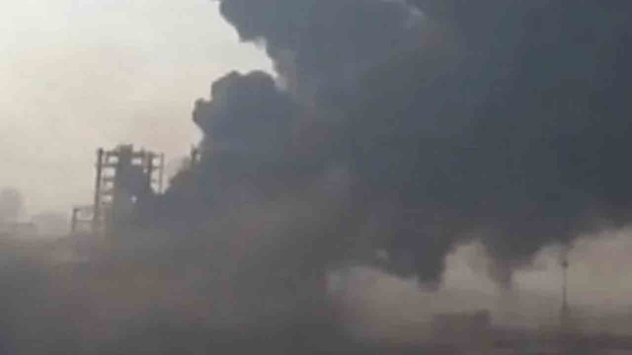 steel plant explosion | స్టీల్ ప్లాంట్‌లో పేలుడు.. ఏడుగురు సజీవ దహనం, పలువురికి   గాయాలు