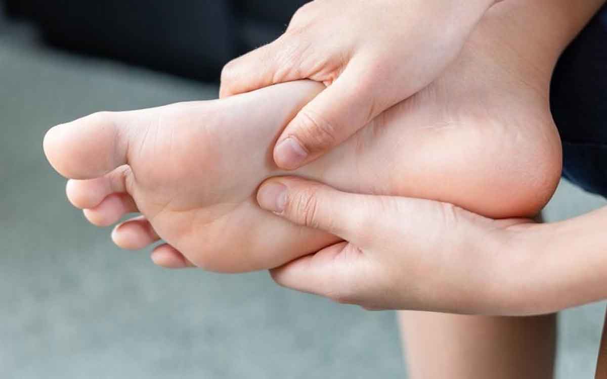 Symptoms In Feet | మీ పాదాల్లో ఈ ల‌క్ష‌ణాలు క‌నిపిస్తున్నాయా..? అయితే మీకున్న వ్యాధుల‌ను చెప్పేయ‌వ‌చ్చు..!