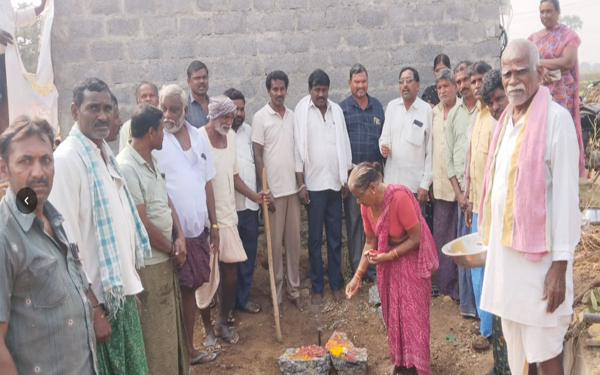 Atmakur.S : గట్టికల్లు గ్రామంలో బీఎన్ విగ్రహ ఏర్పాటుకు శంకుస్థాపన
