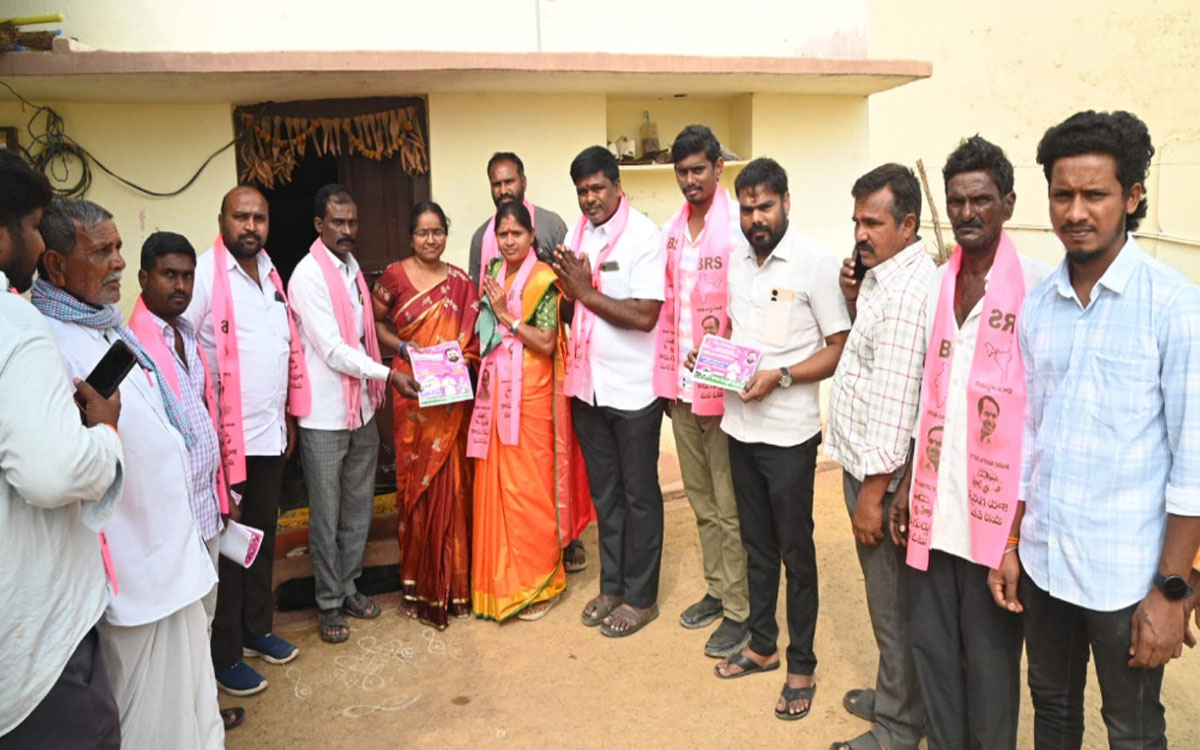 Nilagiri : మ‌ర్రిగూడ‌లో గున్‌రెడ్డి రాధికాయుగేంద‌ర్‌రెడ్డి ప్రచారం