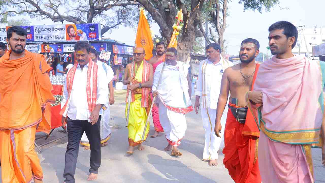 Iinavolu | అంగరంగా వైభవంగా ఐనవోలు మల్లన్న బ్రహ్మోత్సవాలు