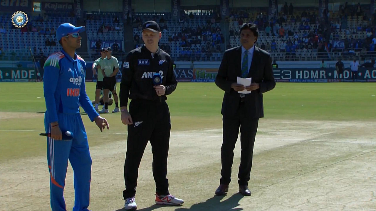 INDvNZ: ఇండియా ఫ‌స్ట్ బ్యాటింగ్‌.. జ‌ట్టులోకి నితీశ్ రెడ్డి