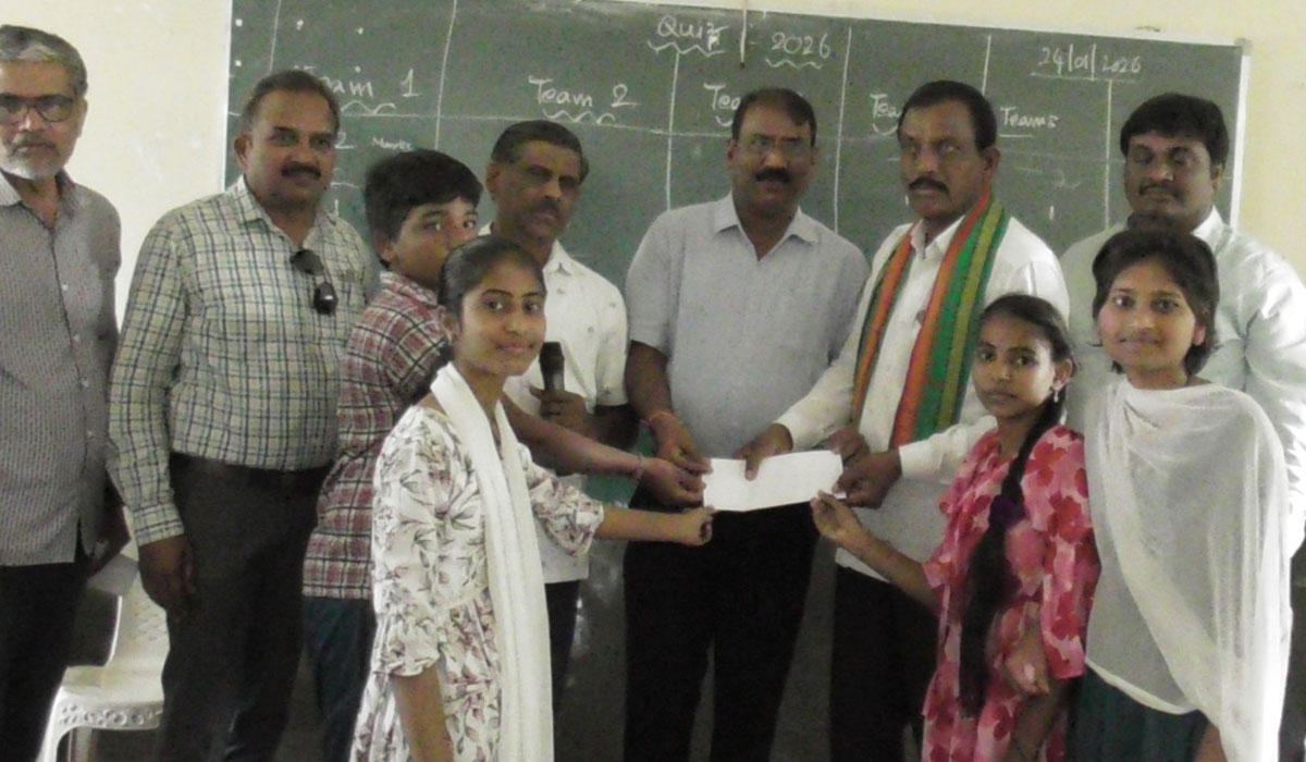 Quiz competitions | సృజనాత్మకతను వెలికి తీసేందుకే క్విజ్ పోటీలు.. కాల్వశ్రీరాంపూర్‌ తహసీల్దార్‌ జగదీశ్వర్‌రావు