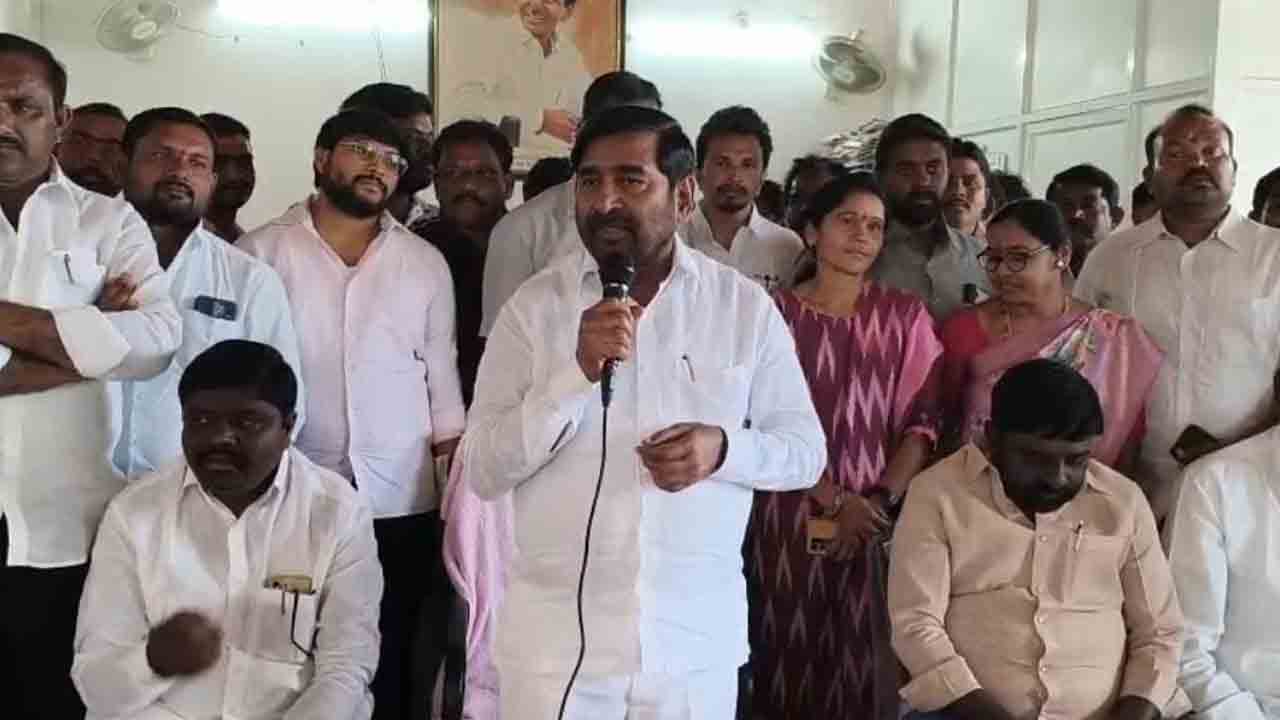 Congress | కాంగ్రెసోళ్లు ఓట్ల కోసం వస్తే హామీలపై నిలదీయాలి : ఎమ్మెల్యే జగదీష్‌ రెడ్డి