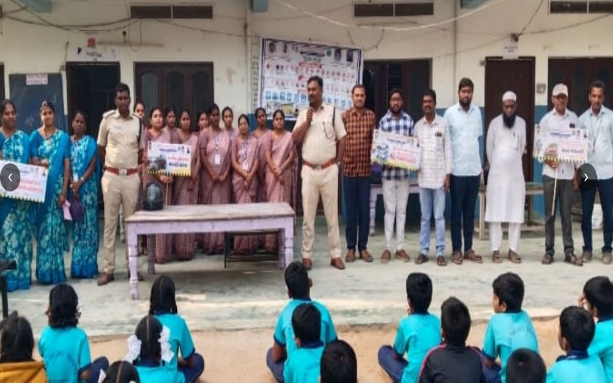 Kodada : ‘మైన‌ర్లు వాహనాలు నడిపితే కేసులు నమోదు’