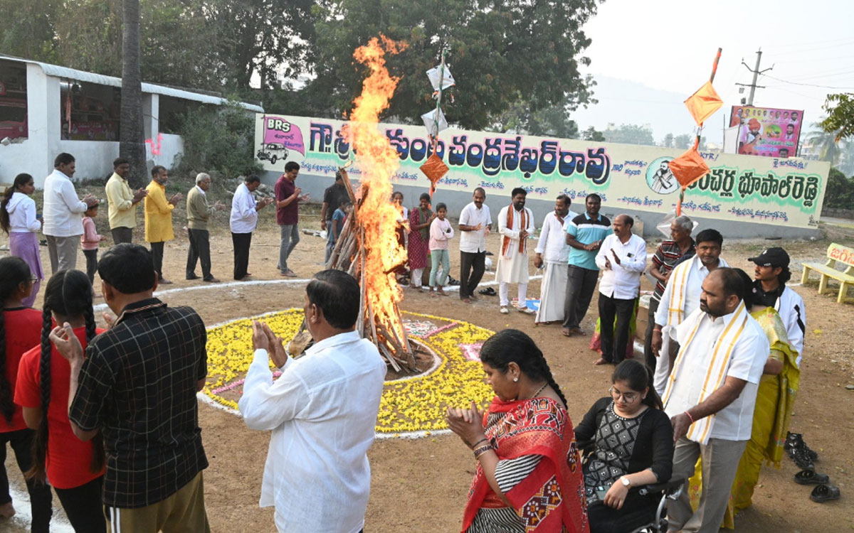 Ramagiri : పాత‌ను మ‌రిచి నూత‌న భ‌విష్య‌త్‌కై అడుగులేయాలి : మాజీ ఎమ్మెల్యే కంచ‌ర్ల భూపాల్‌రెడ్డి