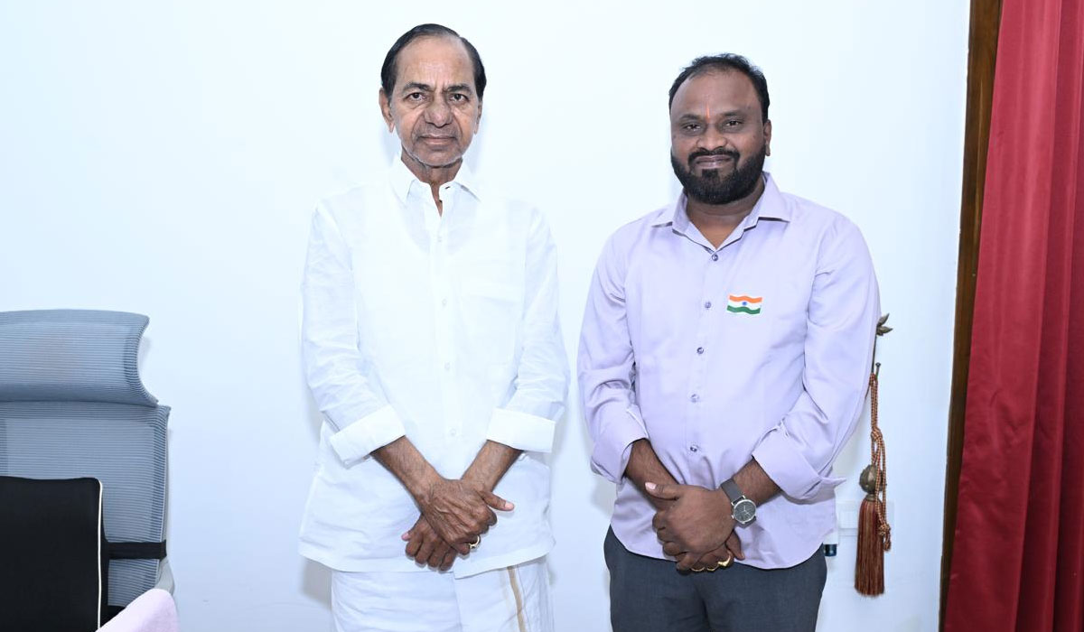 Kalvasrirampur | పార్టీ బలోపేతానికి కృషి చేయాలి.. బీఆర్ఎస్ అధినేతను కలిసిన రాజేశ్వరరావు