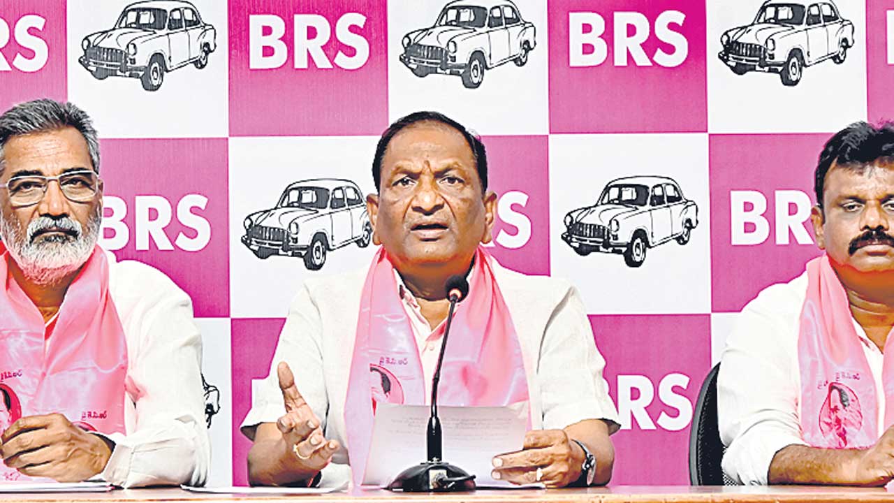 సింగరేణిపై కాంగ్రెస్‌, బీజేపీ కుమ్మక్కు