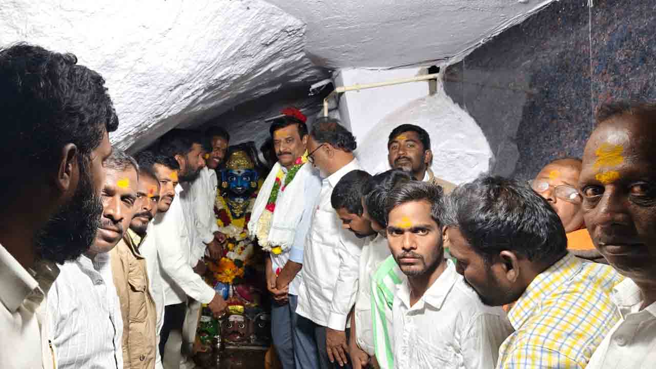 Thoguta | మల్లన్న దయతో ప్రజలు సుభిక్షంగా ఉండాలి.. ఎమ్మెల్యే కొత్త ప్రభాకర్ రెడ్డి