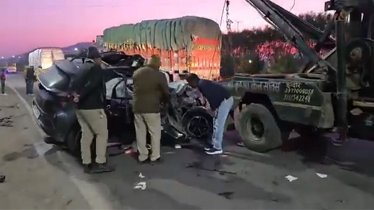 Road Accident: రోడ్డు ప్ర‌మాదంలో మాజీ హోంశాఖ మంత్రి కుమార్తె మృతి